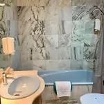 Puma Hotel