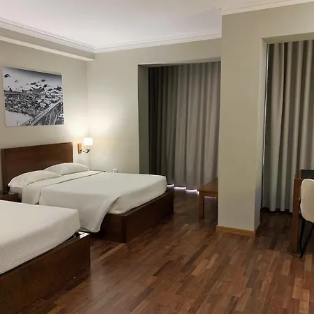 Hotel Puma Maia (Porto)